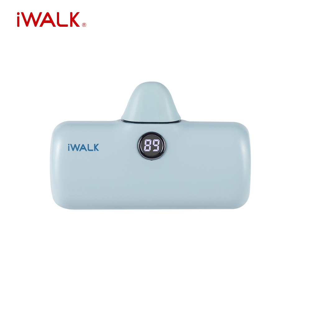 【iWALK】Pro 五代 Lightning 快充數顯版 直插式口袋電源 行動電源 4800mAh-寶寶藍