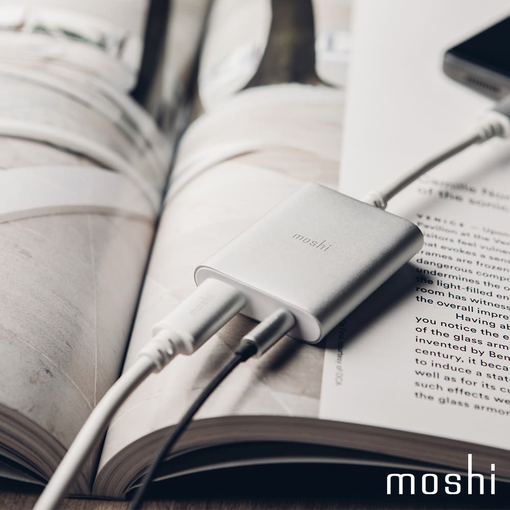 Moshi USB-C 音樂/充電二合一轉接器