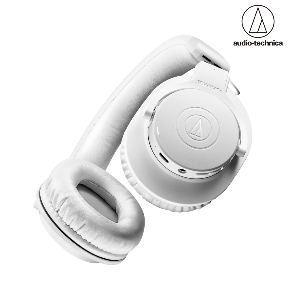 鐵三角 ATH-M20xBT 藍芽頭戴式耳機，完美結合一般耳機與監聽功能，提供高品質無線音訊體驗。支援藍芽連線，有內建麥克風適合通話，配備 3.5mm 輸入端子，重量僅 200g 舒適佩戴。適用通用作業系統，黑色或白色選擇，一年保固，產自中國，NCC 認證 CCAJ21LP2460E2，BSMI R43912。理想的藍芽監聽耳機，適合音樂愛好者與專業使用。