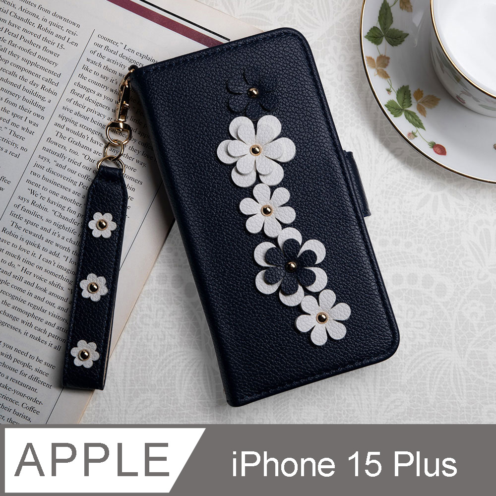 Aguchi 亞古奇 Apple iPhone 15 Plus 花語 鉚釘立體花朵手機皮套 附皮質璀璨吊飾 -湛藍