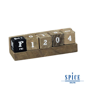 【日本 SPICE 】天然木材 可愛 E．D．G．E 桌上立方塊木年曆 S / 備忘錄 年曆