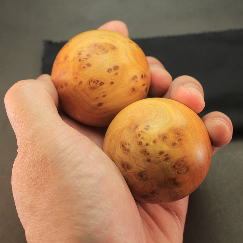 太行山脈 崖柏 貢珠 瘤疤 高密度 重油 重香 5cm一對 可當健康球