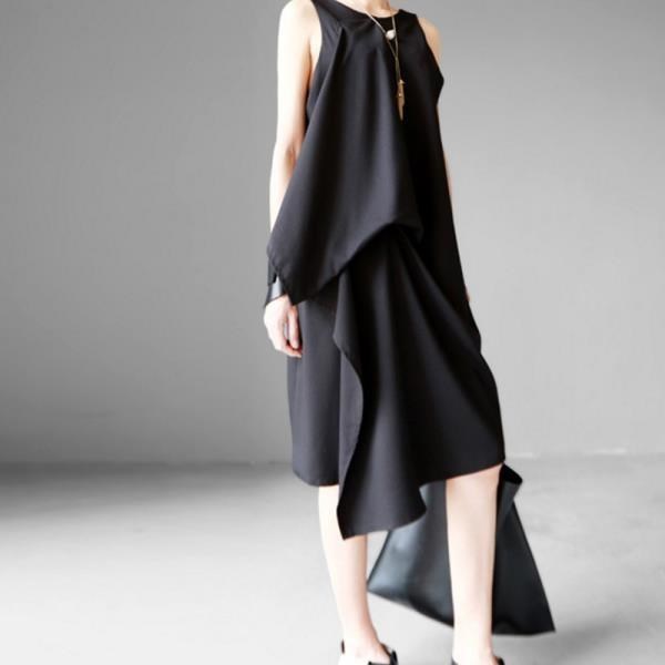 《D'Fina 時尚女裝》 A字顯瘦 層次感不規則剪裁無袖洋裝 (3色)