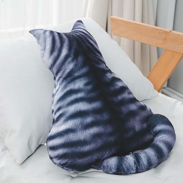 擬真喵彩色背影貓咪抱枕 魚骨