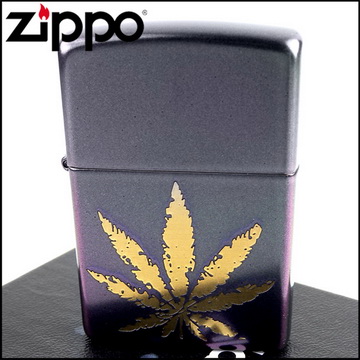 【ZIPPO】美系~Iridescent虹彩塗裝-大麻葉圖案打火機