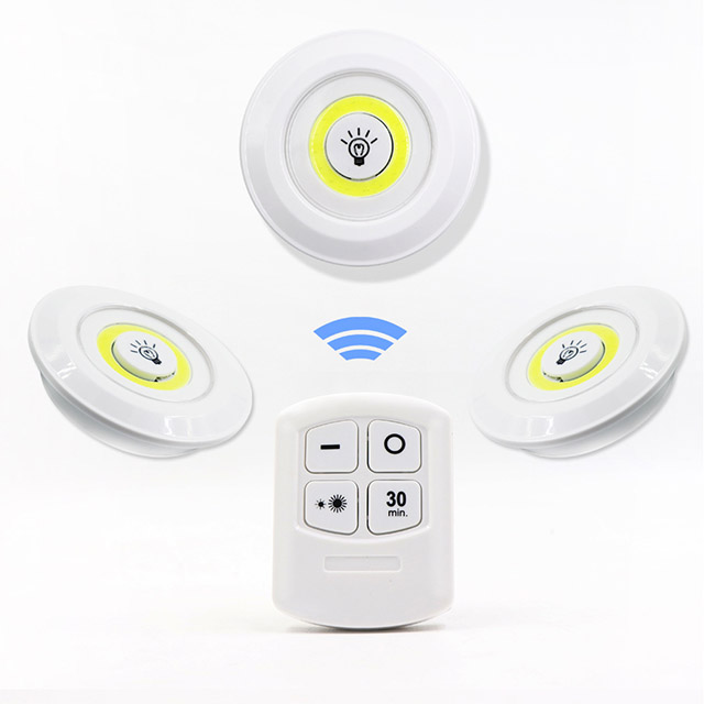 黏貼式觸控LED無線遙控拍拍燈套裝(3入燈+1個遙控器)