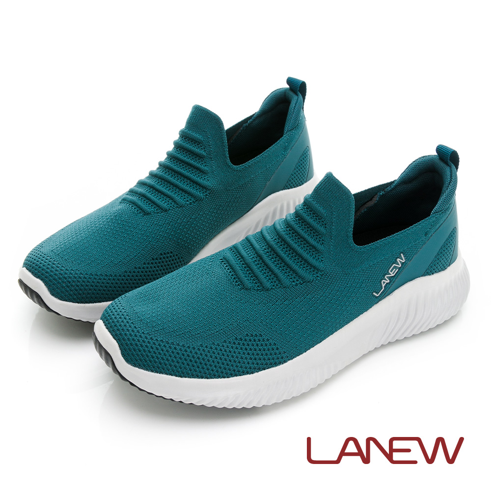 【LA NEW】輕量透氣防潑水鞋 運動鞋(男229613960)