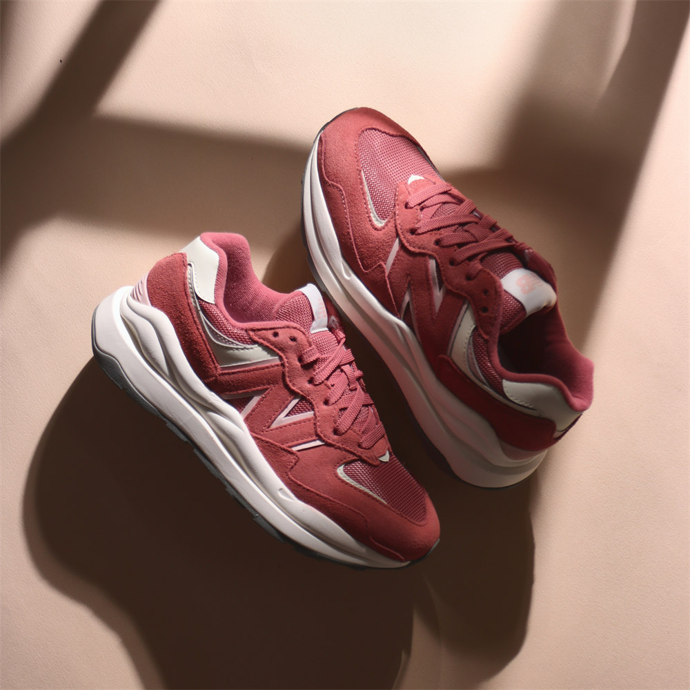 NEW BALANCE 休閒鞋 5740 莓紅 IU/呆寶靜 代言款 復古鞋 女 W5740HG1