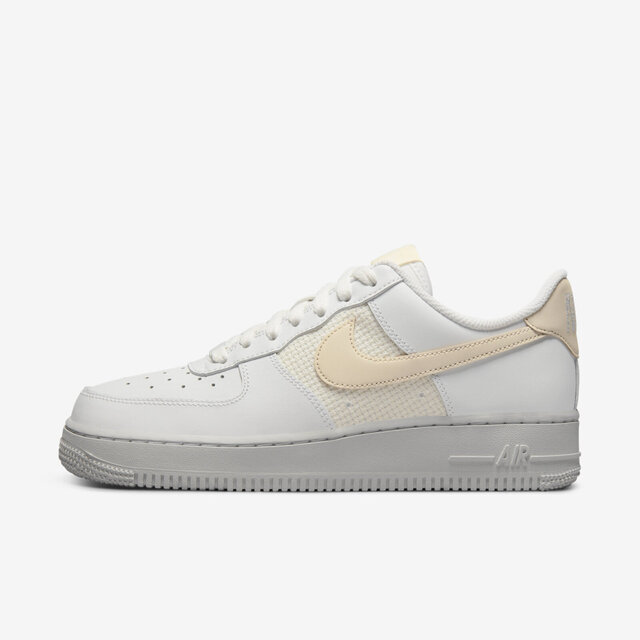 Nike W Air Force 1 07 ESS [DJ9945-100] 女休閒鞋運動經典AF1 穿搭白