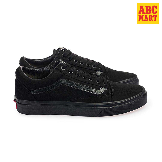 Vans Old Skool 黑色滑板鞋 V1C0105111